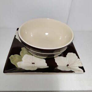 Laurie/Gates Tribecca 2-piece Server Set Brand New